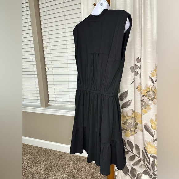 Nwt Saks Fifth Avenue Black Knit Sleeveless Dress Size Medium - Picture 4 of 6